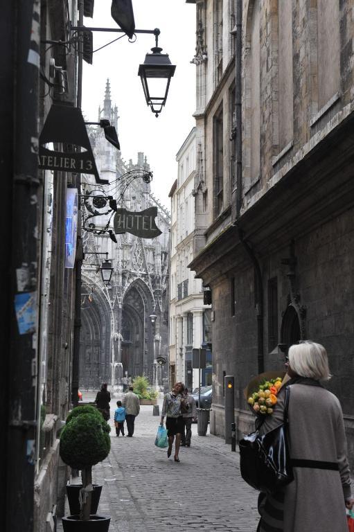 De La Cathédrale